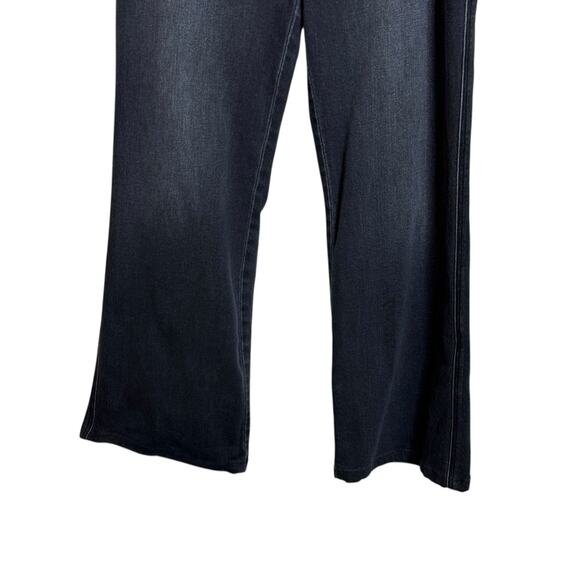 KanCan Celia Ultra High Rise Wide Flare Jeans Washed Black Denim‎ Womens Size 31 - Picture 4 of 10